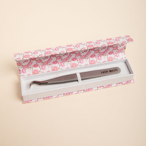 SAKURA VOLUME TWEEZERS (read description)