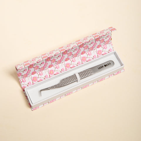 SAKURA VOLUME TWEEZERS (read description)