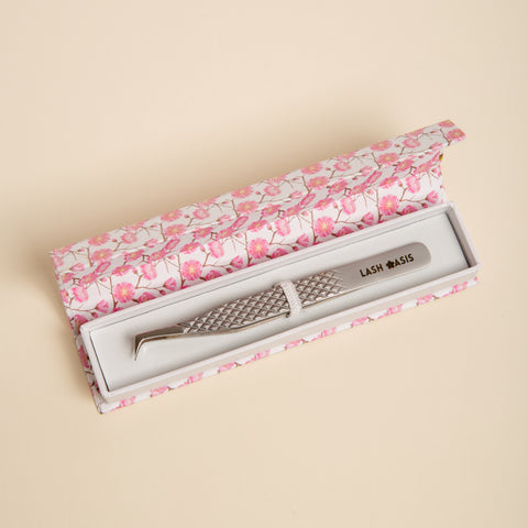 SAKURA VOLUME TWEEZERS (read description)